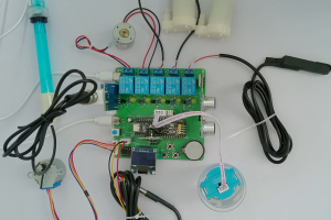 【dz-700】基于STM32智能水族箱的设计