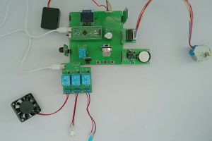 【dz-738】智能衣柜的设计与实现