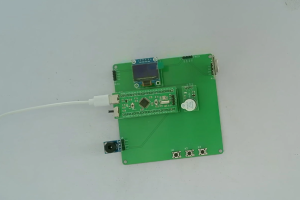 【dz-939】一种基于STM32的无接触取餐柜设计
