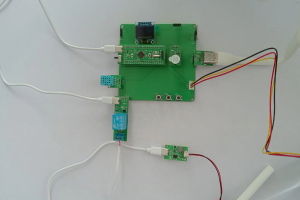 【dz-981】基于嵌入式的香薰灯的设计与实现