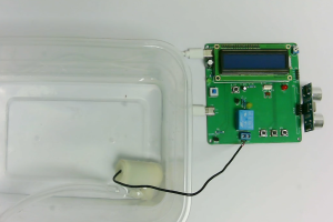 【dz-409】基于单片机的近距离触发式灭火装置设计