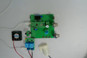 【dz-685】基于STM32的家庭防卫监控系统