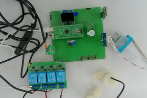 【mcu-1416】基于stm32的热带鱼鱼缸控制系统设计